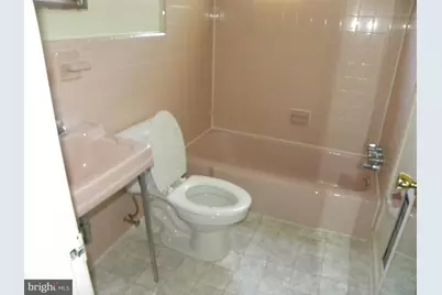 8 Mosby Court #1, Round Hill, VA 20141 - Photo 6