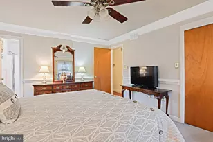 1398 S King St, Leesburg, VA 20175 - Photo 12