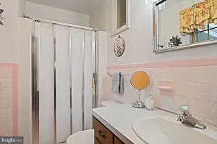 1398 S King St, Leesburg, VA 20175 - Photo 14