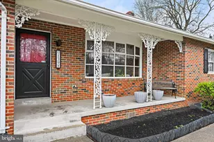 1398 S King St, Leesburg, VA 20175 - Photo 30