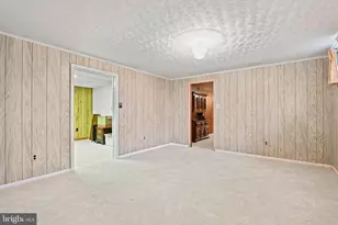 1396 S King St, Leesburg, VA 20175 - Photo 26