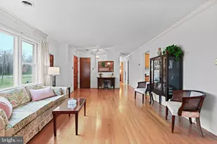 1396 S King St, Leesburg, VA 20175 - Photo 4