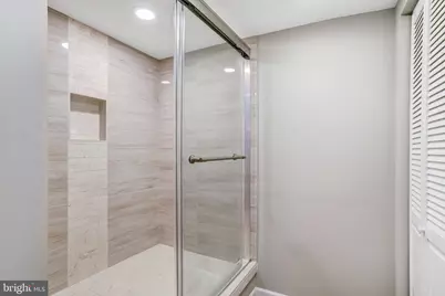 106 Charing Court, Sterling, VA 20164 - Photo 30