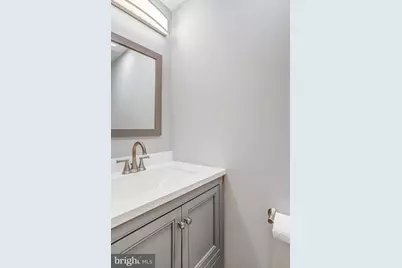 106 Charing Court, Sterling, VA 20164 - Photo 24