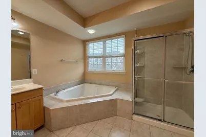 22949 Fanshaw Square, Brambleton, VA 20148 - Photo 18