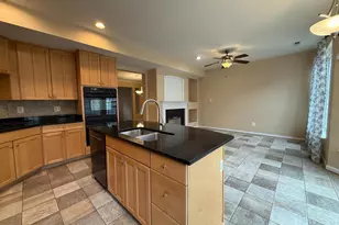 22949 Fanshaw Square, Brambleton, VA 20148 - Photo 10