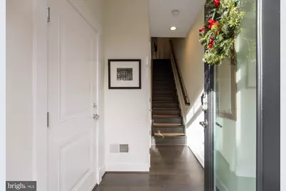 254 Bluemont Branch Terrace SE, Leesburg, VA 20175 - Photo 6