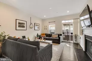 254 Bluemont Branch Terrace SE, Leesburg, VA 20175 - Photo 14