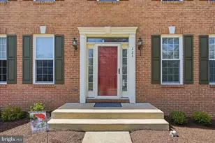 224 Lawford Dr SW, Leesburg, VA 20175 - Photo 6