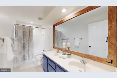 10728 Sugar Meadow Drive, Great Falls, VA 22066 - Photo 34