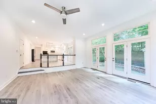 47093 Kentwell Pl, Sterling, VA 20165 - Photo 12