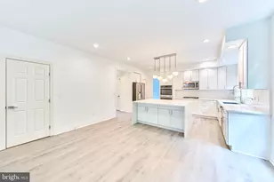 47093 Kentwell Pl, Sterling, VA 20165 - Photo 28
