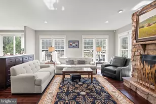 43941 Riverpoint Dr, Leesburg, VA 20176 - Photo 30