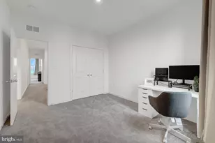 20941 Bluebird Sq, Sterling, VA 20165 - Photo 12