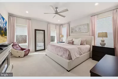 1027 Venifena Terrace SE, Leesburg, VA 20175 - Photo 18