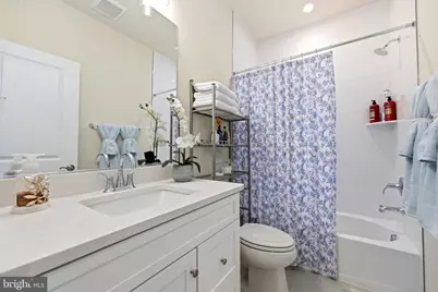 1027 Venifena Terrace SE, Leesburg, VA 20175 - Photo 22