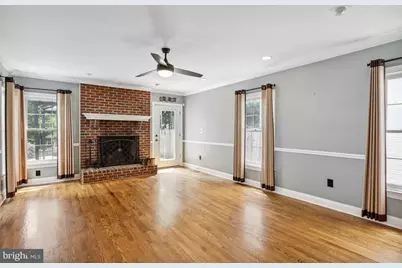 208 Wilson Avenue NW, Leesburg, VA 20176 - Photo 12