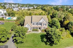 43024 La Riva Dr, Ashburn, VA 20148 - Photo 2