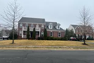 42443 Reservoir Ridge Pl, Ashburn, VA 20148 - Photo 1