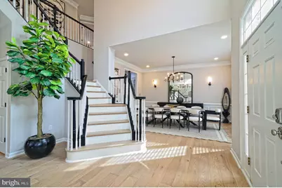 42346 Ponderosa Drive, Chantilly, VA 20152 - Photo 4