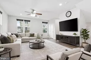 24594 Laurel Lake Terrace, Sterling, VA 20166 - Photo 8