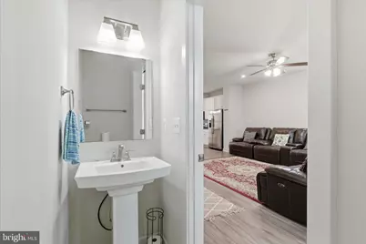 24594 Laurel Lake Terrace, Sterling, VA 20166 - Photo 18