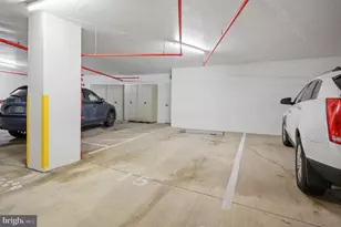 19355 Cypress Ridge Terrace, Leesburg, VA 20176 - Photo 24