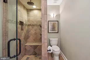 20276 Medalist Dr, Ashburn, VA 20147 - Photo 50