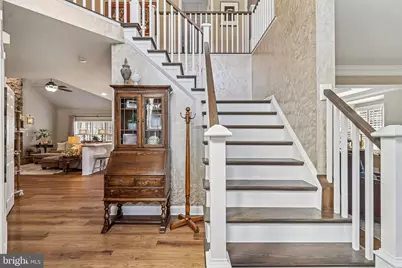 20276 Medalist Drive, Ashburn, VA 20147 - Photo 2