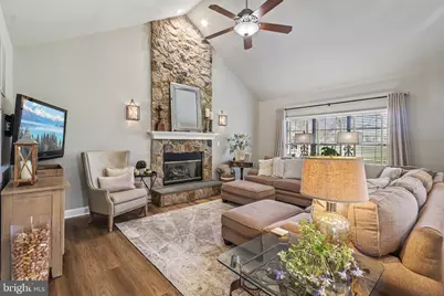 20276 Medalist Drive, Ashburn, VA 20147 - Photo 14