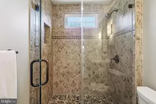 20276 Medalist Dr, Ashburn, VA 20147 - Photo 44