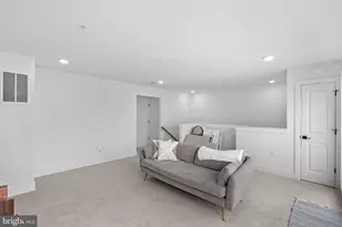 19738 Peach Flower Ter, Ashburn, VA 20147 - Photo 40