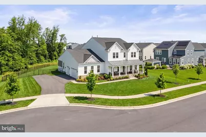 219 Idyllic Place SE, Leesburg, VA 20175 - Photo 2