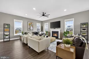 219 Idyllic Pl SE, Leesburg, VA 20175 - Photo 32