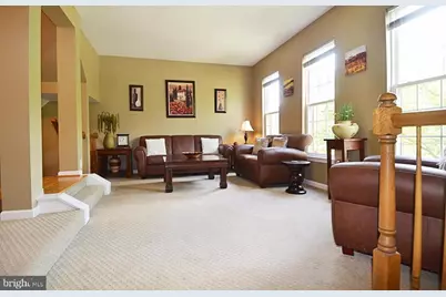 21168 Millwood Square, Sterling, VA 20165 - Photo 2