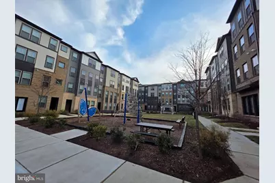 45916 Swallow Terrace, Sterling, VA 20165 - Photo 40