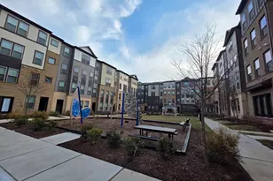 45916 Swallow Ter, Sterling, VA 20165 - Photo 40