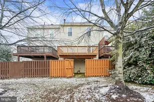 45590 Whitcomb Square, Sterling, VA 20166 - Photo 4