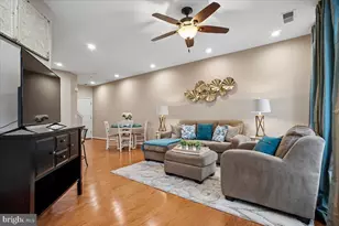 24660 Byrne Meadow Square, Aldie, VA 20105 - Photo 8