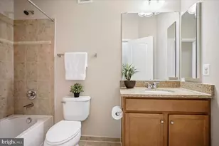 24660 Byrne Meadow Square, Aldie, VA 20105 - Photo 30