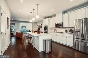 22317 Seabring Terrace, Ashburn, VA 20148 - Photo 12