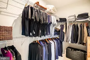 22317 Seabring Terrace, Ashburn, VA 20148 - Photo 28