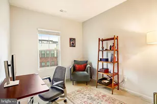 22317 Seabring Terrace, Ashburn, VA 20148 - Photo 32