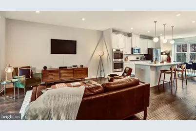 22317 Seabring Terrace, Ashburn, VA 20148 - Photo 4