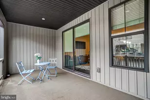 22317 Seabring Terrace, Ashburn, VA 20148 - Photo 20