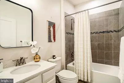 22317 Seabring Terrace, Ashburn, VA 20148 - Photo 34