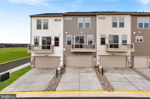 43798 Mystic Maroon Ter, Ashburn, VA 20147 - Photo 38