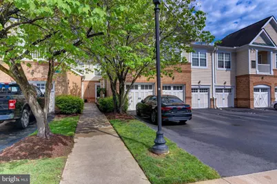 43920 Hickory Corner Terrace #109, Ashburn, VA 20147 - Photo 2
