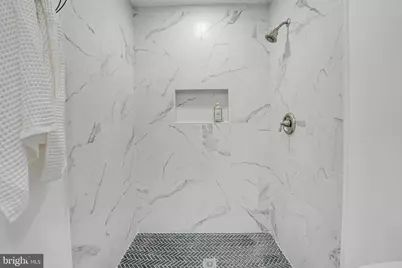 102 N Rogers Street, Hamilton, VA 20158 - Photo 32