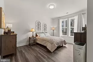 23669 Golden Embers Square, Ashburn, VA 20148 - Photo 14